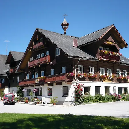 Stockerwirt Hotel 3*
